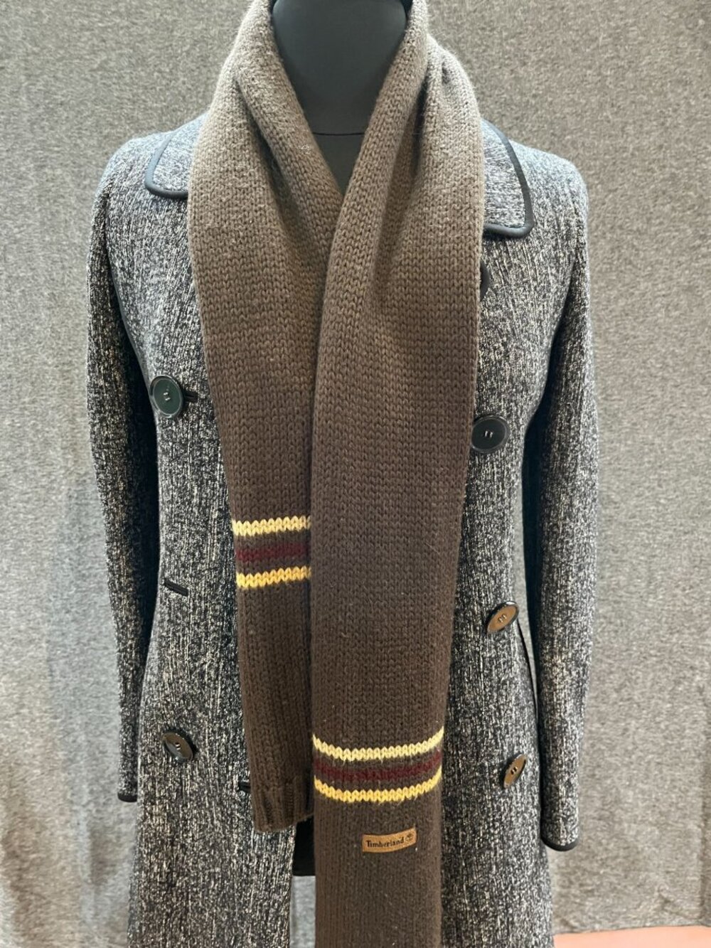 10.5x68 timberland heavy cable knit brown scarf with stripes acrylic/wool blend